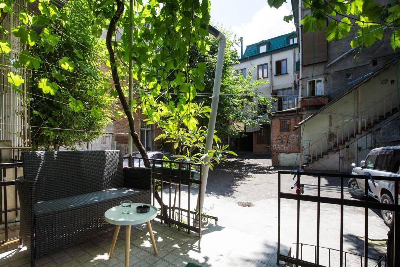 Tbilisisi Apartment Exterior photo